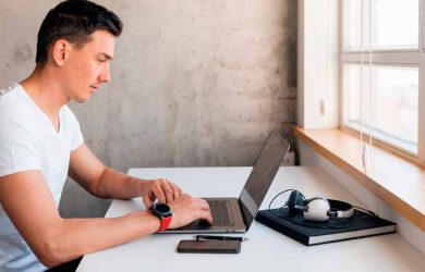 Cambia la Cultura Organizacional con Home Office: Avances en la tecnología han convertido “sociedad industrial” en “sociedad de información”.