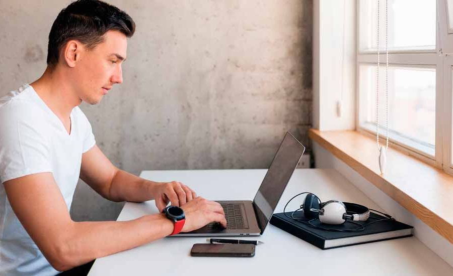 Cambia la Cultura Organizacional con Home Office: Avances en la tecnología han convertido “sociedad industrial” en “sociedad de información”.